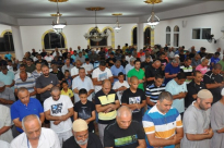 بالصور: شعائر صلاتي العشاء والتراويح من مسجد العجمي في مدينة يافا